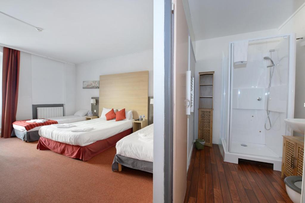 HOTEL DES VOYAGEURS - Chambre Quadruple