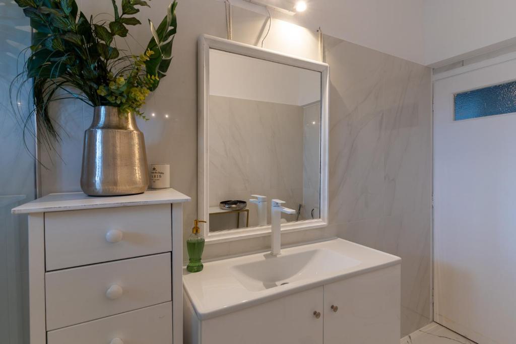 Ioanna's Hellenic Hospitality - 10