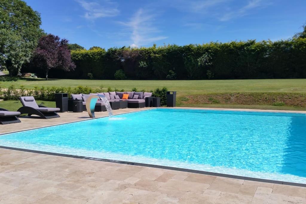 The Chalet, Radstock (updated prices 2024)