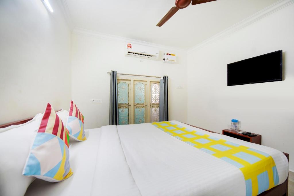 Postel nebo postele na pokoji v ubytování Hotel Yadvik