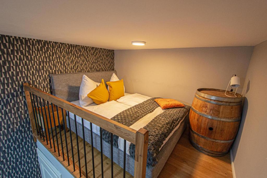 Posteľ alebo postele v izbe v ubytovaní Main train station apartment close to the the Main Square!