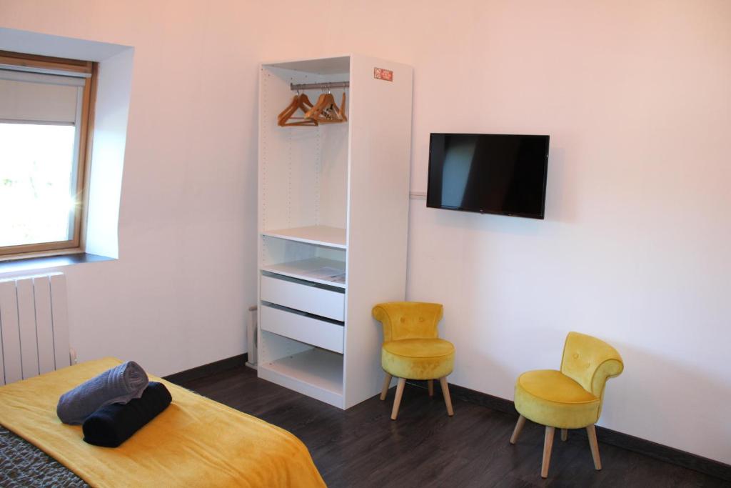 Chambres d'Hôte Dijon Clair de Lune - Double Room With Pool View