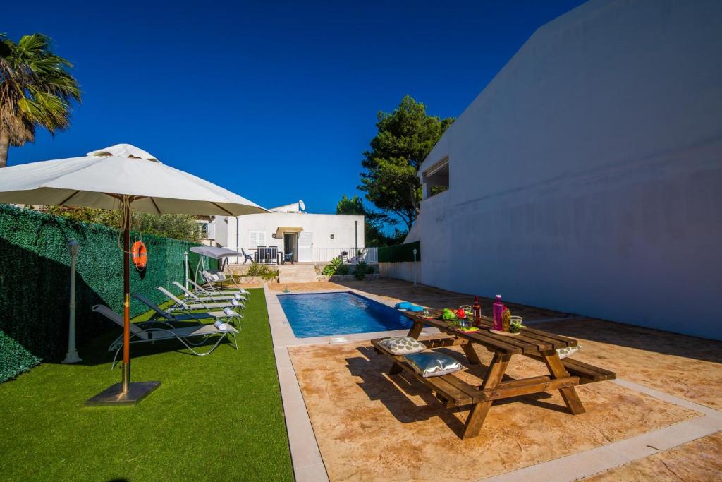 Ideal Property Mallorca - Can Micalo, Alcudia – Updated 2023 ...