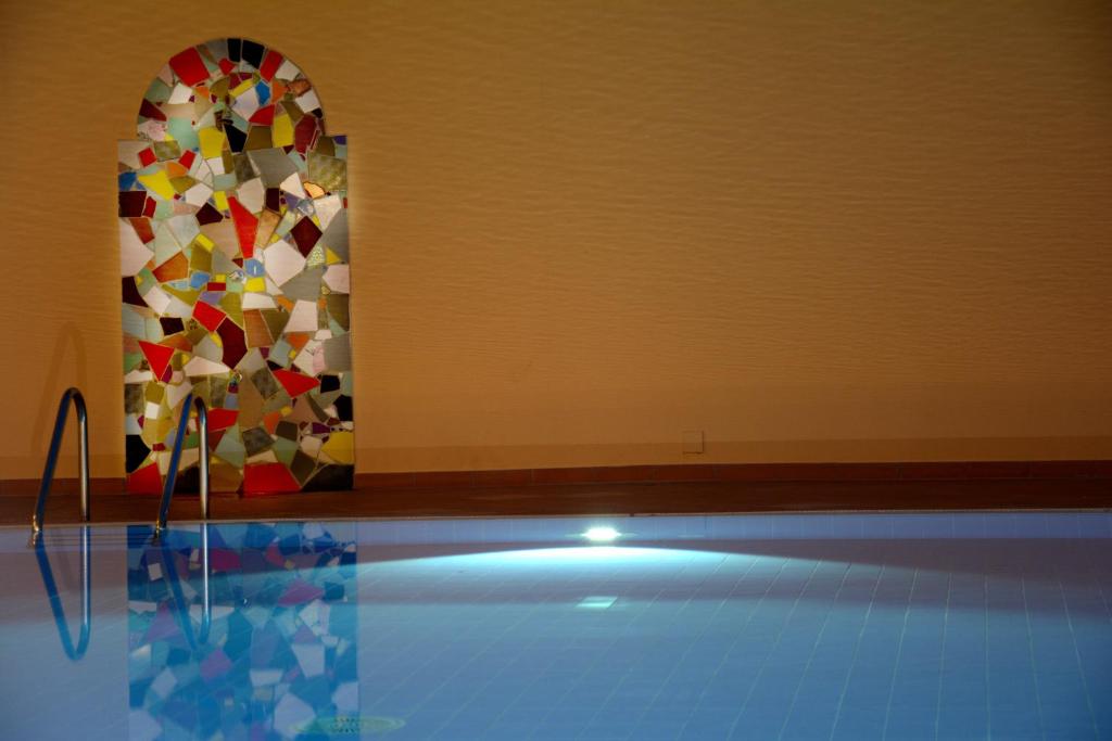 Bazén v ubytování Hotel Orri nebo v jeho okolí
