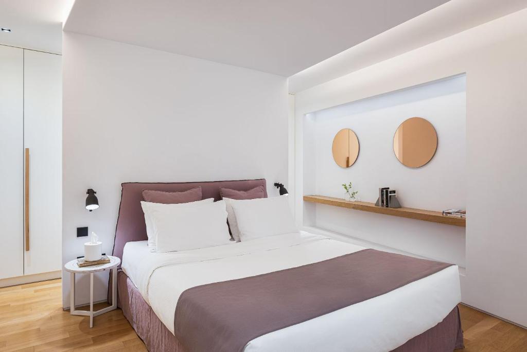 Urban Stripes Athens - 12