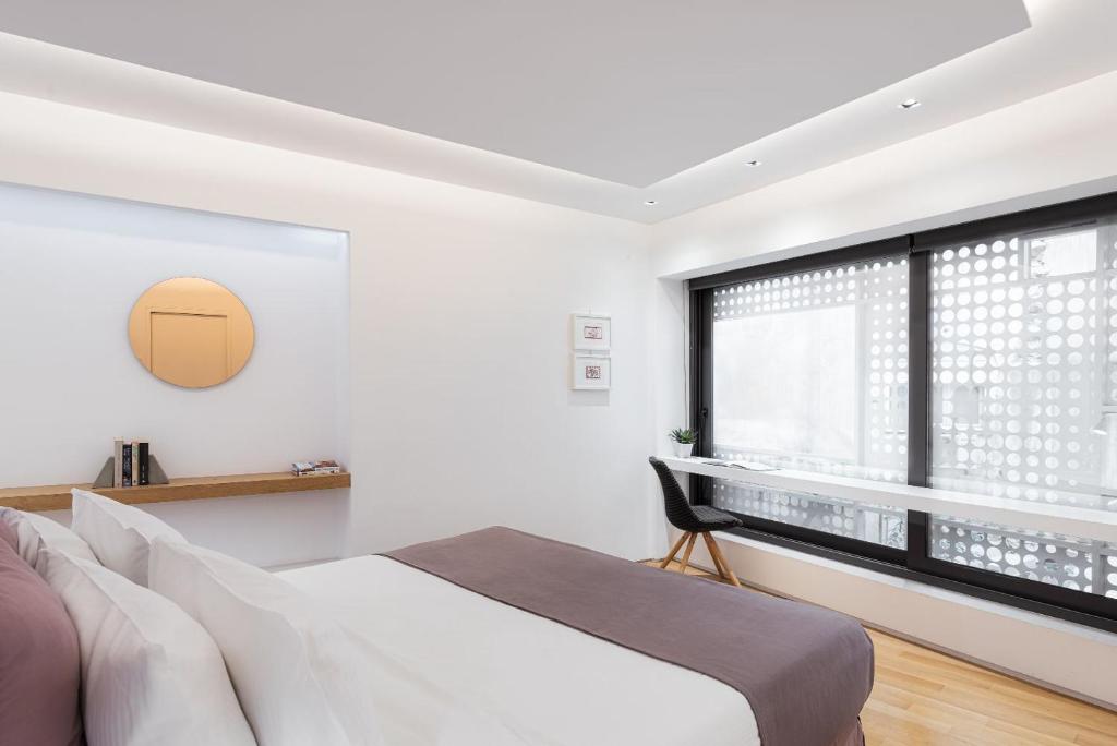 Urban Stripes Athens - 14