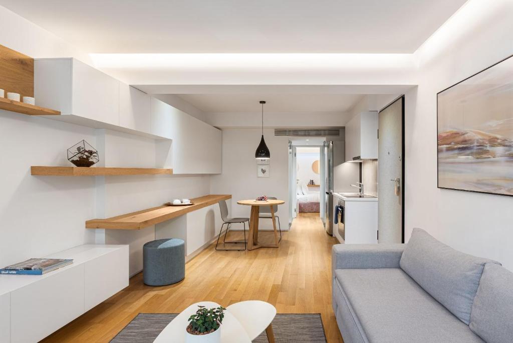 Urban Stripes Athens - 18