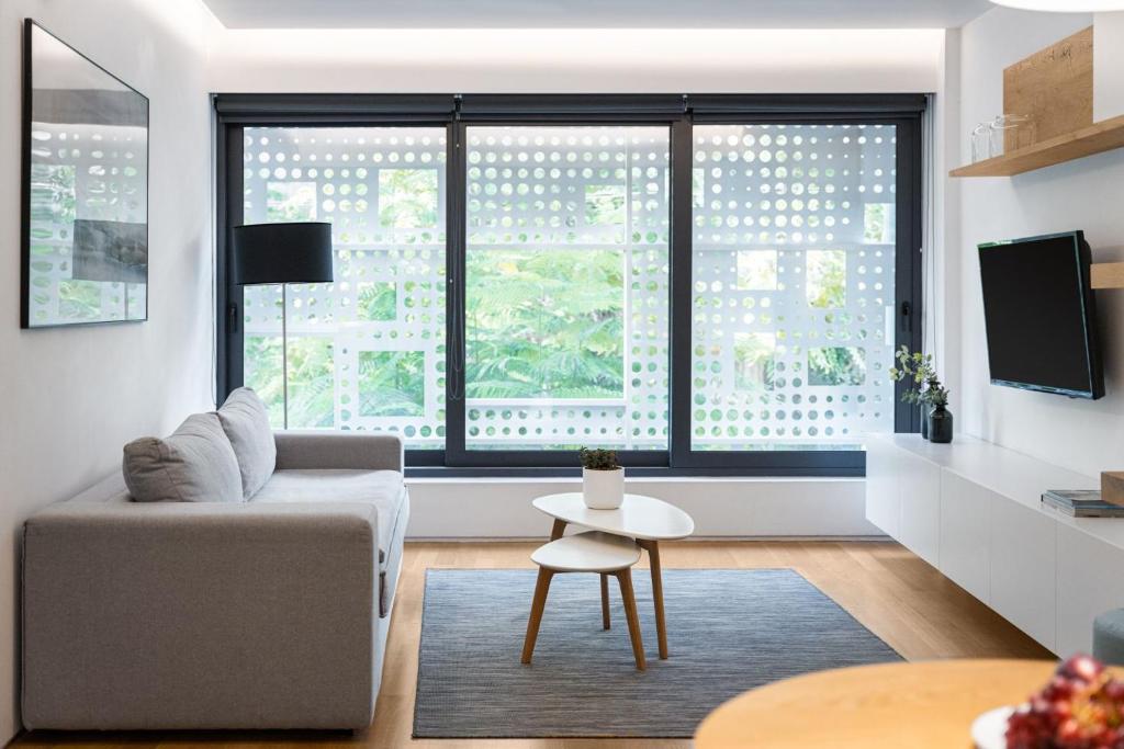 Urban Stripes Athens - 19