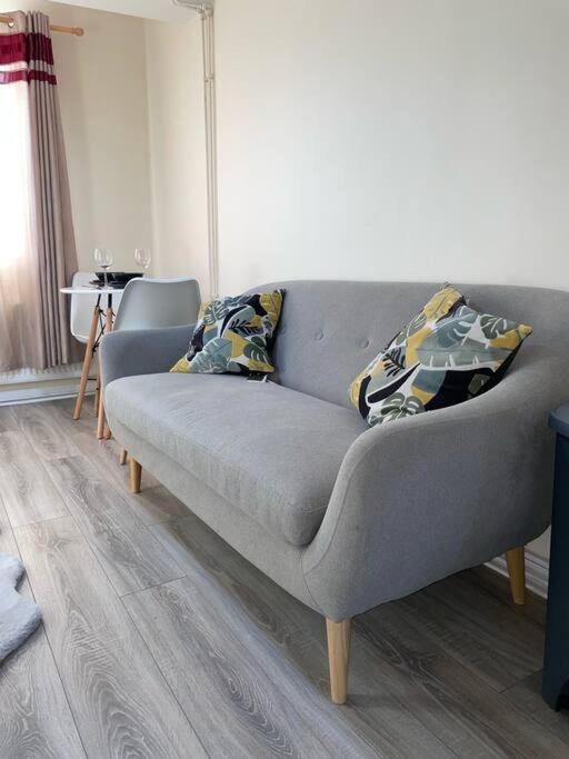 Modern 1 bed Apartment In The City Centre Of Derby