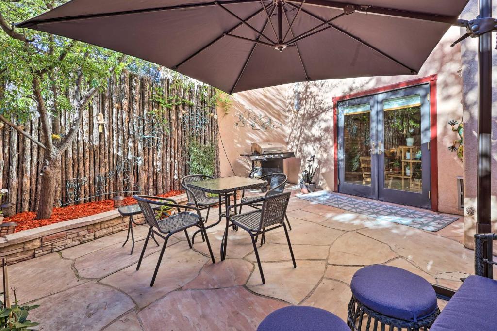 Large Santa Fe Townhouse with Private Patio!, Santa Fe (updated prices