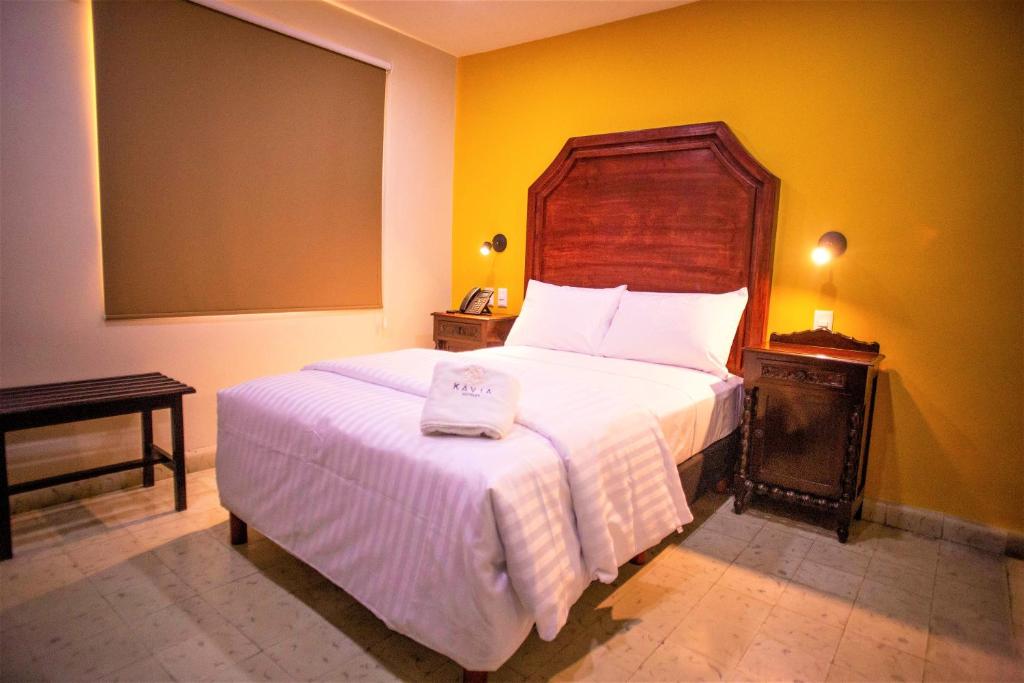 Hotel Real Toledo by Kavia - Queen Room