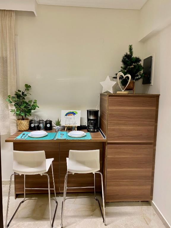 Ag.Sofias pedestrian area luxury ap. & big balcony - 15