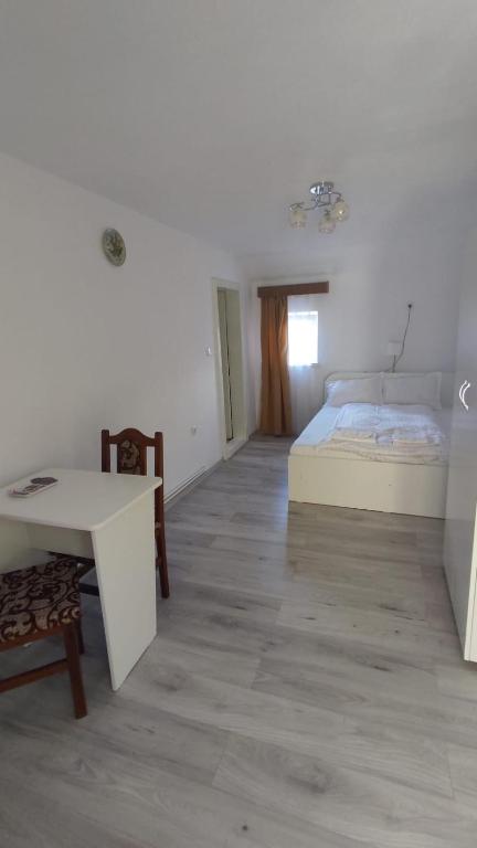 Casa Sommer - Double Room With Private Bathroom