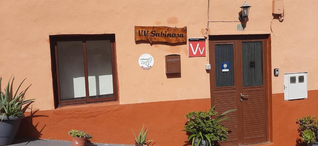 Budova, v ktorej sa dovolenkový dom nachádza