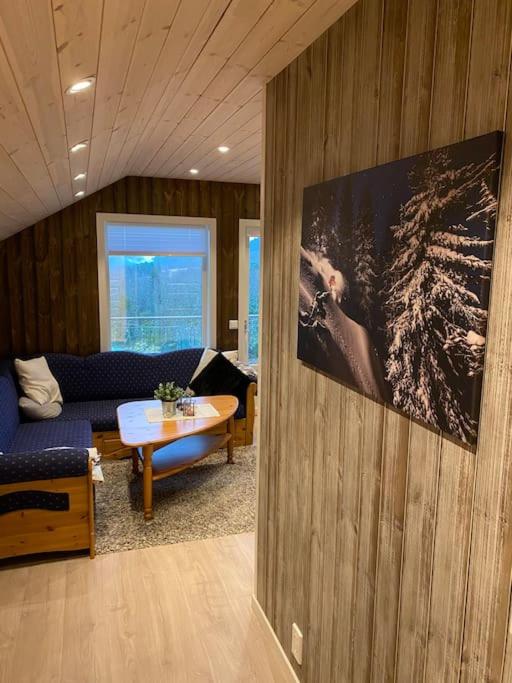 Posezení v ubytování Fjelltun Lodge