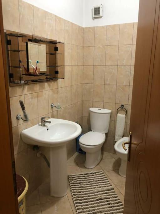 Deluxe & Big Appartment City center - Imazhi 3