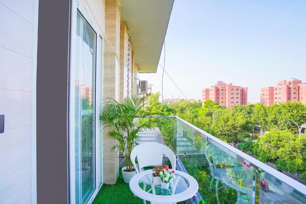 Balkón nebo terasa v ubytování FabHotel Sunrise Sector 56