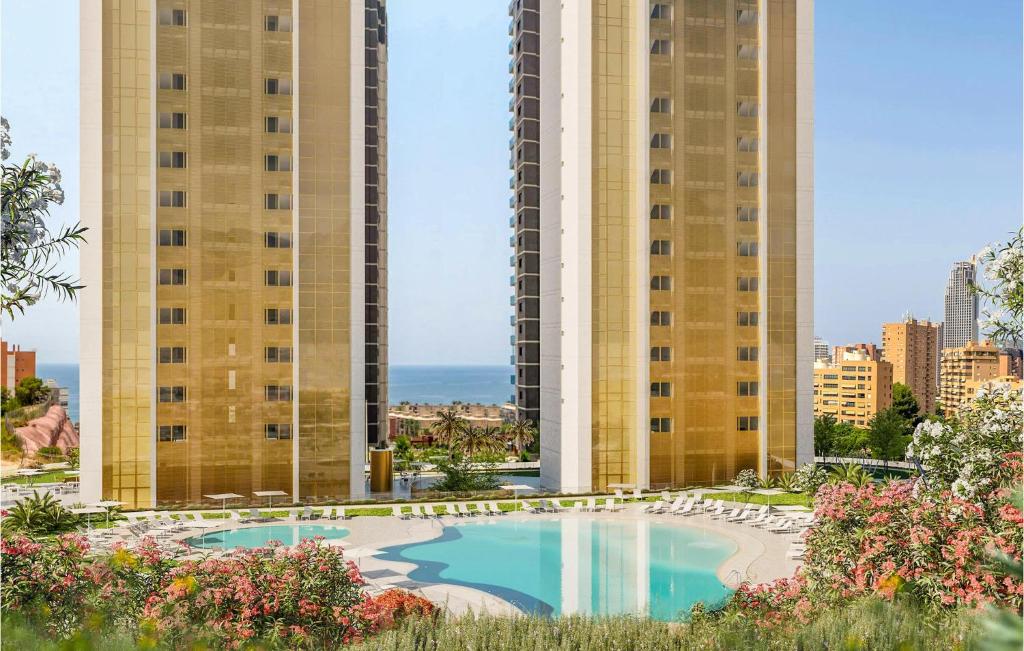 Πισίνα στο ή κοντά στο 1 Bedroom Nice Apartment In Benidorm
