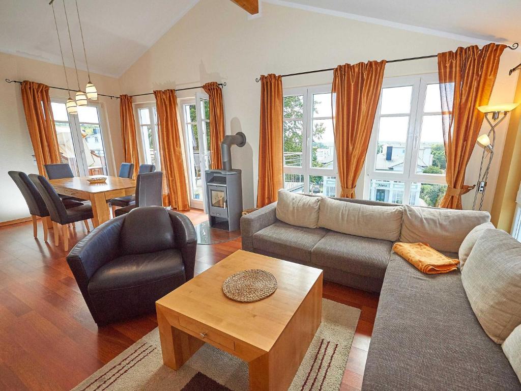 Χώρος καθιστικού στο Villa Sommerwind - WG 01 mit Sauna, Kamin und Terrasse