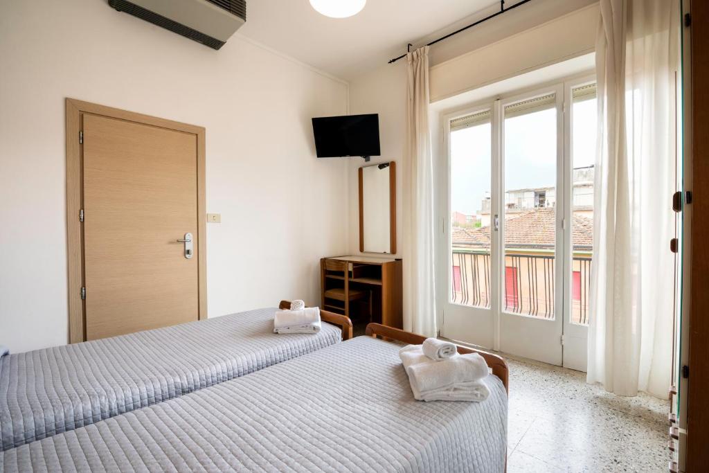 Hotel Ausonia B&B RiMiNi - Resim 45