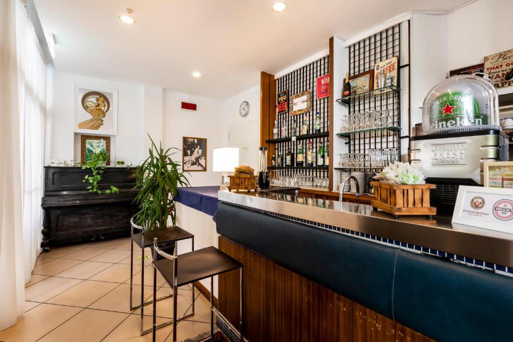 Lounge alebo bar v ubytovaní Hotel Ausonia B&B RiMiNi