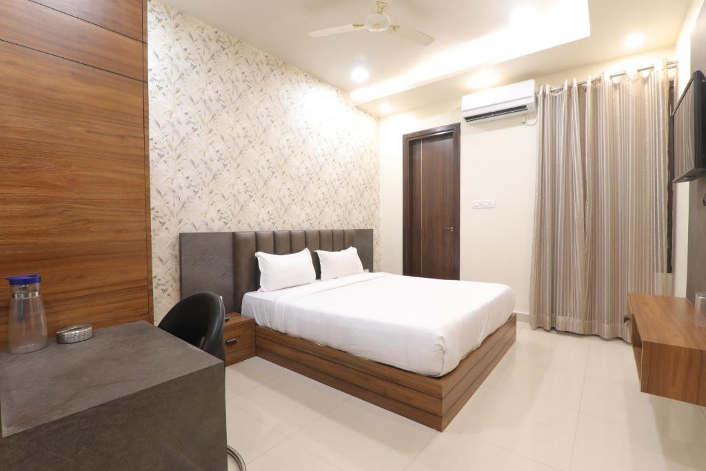 the ashiyana residency Amausi Airport hotel, Lucknow Updated 2023 Prices