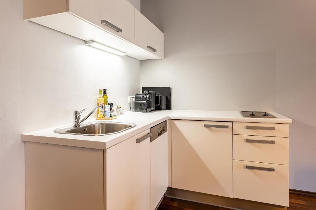 der Sonnberg Alpinlodges - Apartments mit Seeblick, privater Sauna und Self Check-In - 6