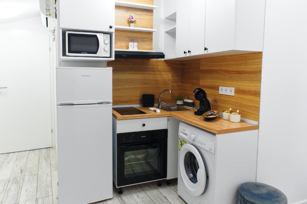 Bella House Apartaments - Resim 11