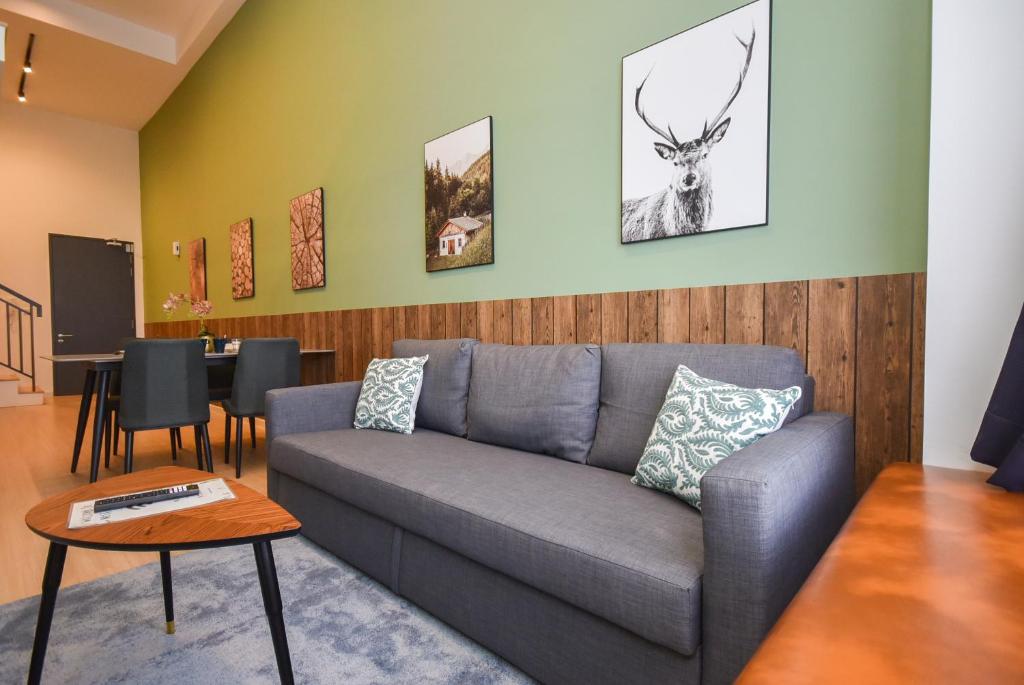 Posezení v ubytování Sunway Grid Loft Suite by Nest Home【Olympic Size Pool】