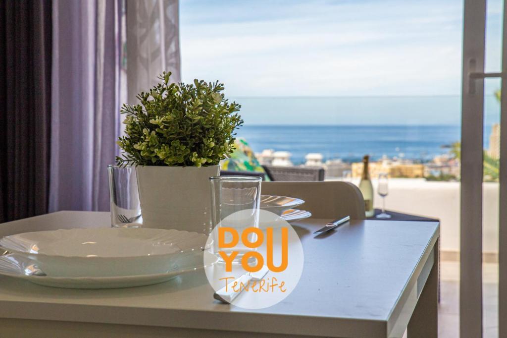 Nespecifikovaný výhled na moře nebo výhled na moře při pohledu z prázdninového domu