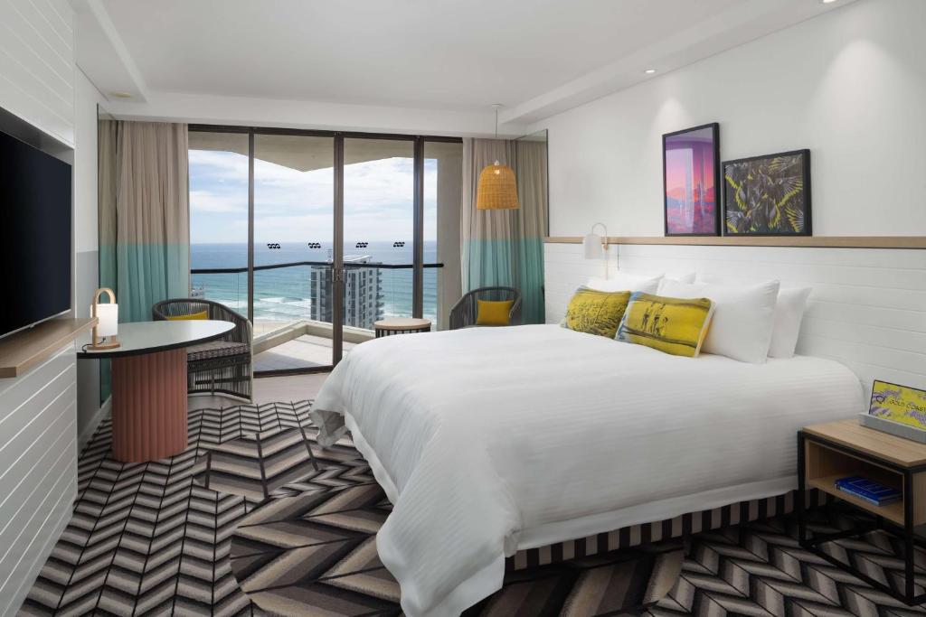 QT Gold Coast, Gold Coast (updated prices 2025)