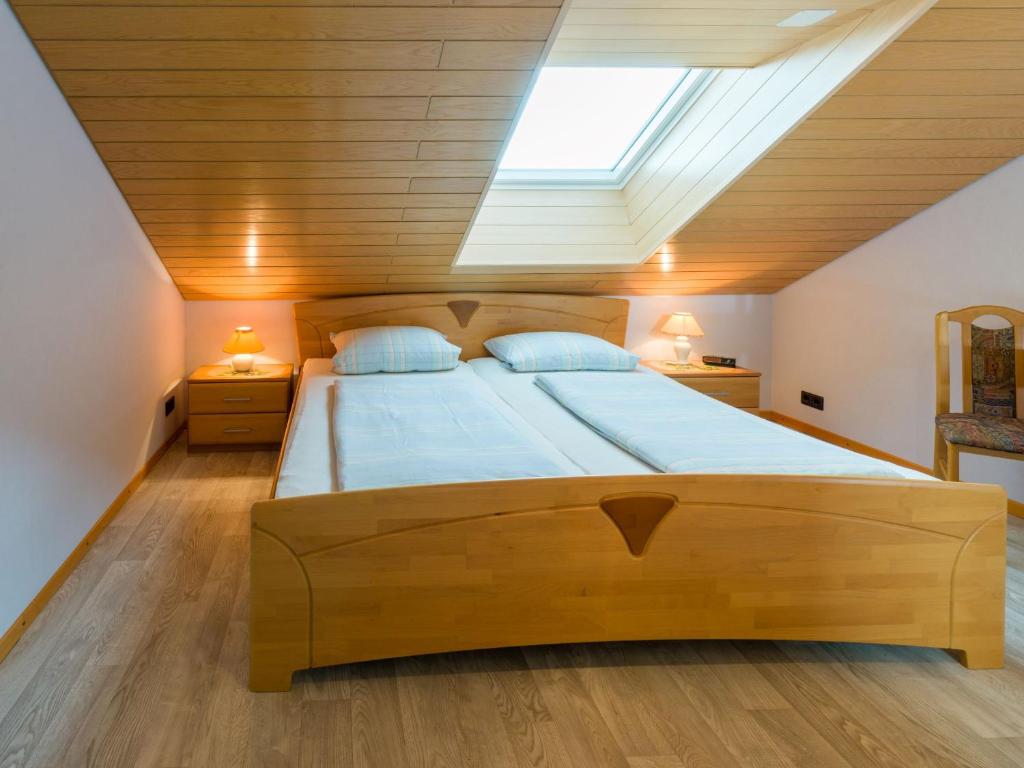 Postel nebo postele na pokoji v ubytování Ferienwohnung Christel Lorenz