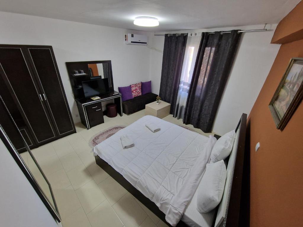 Hotel Yal Restaurant - Quarto Duplo Com Banheiro Privativo