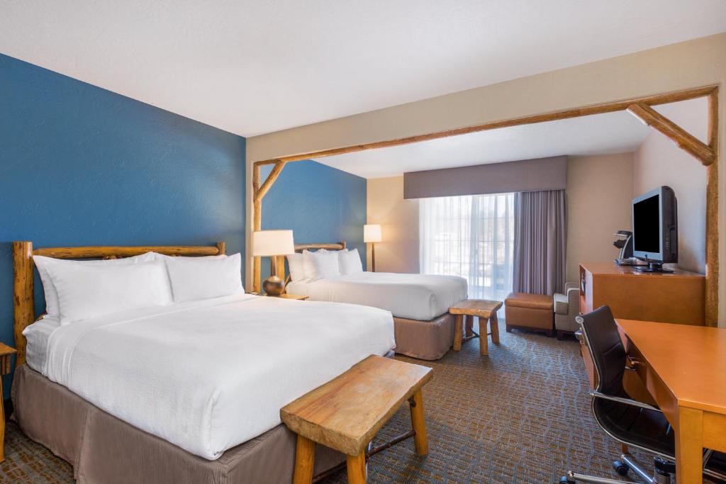 Holiday Inn Resort The Lodge at Big Bear Lake, an IHG Hotel - 