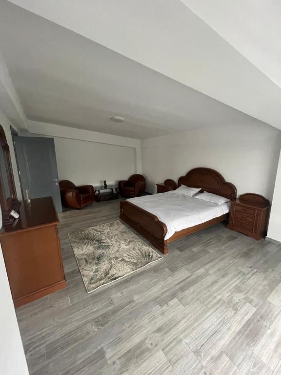 Grey Apartment - Housity