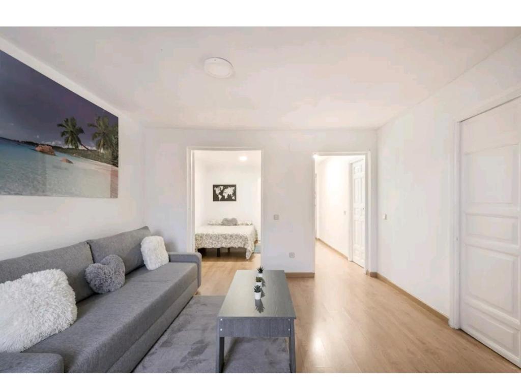 Apartamento en el centro de Madrid (chueca), Madrid – Precios ...