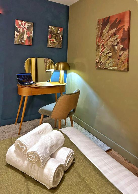 A Villa di Rutali - Double Room With Pool View