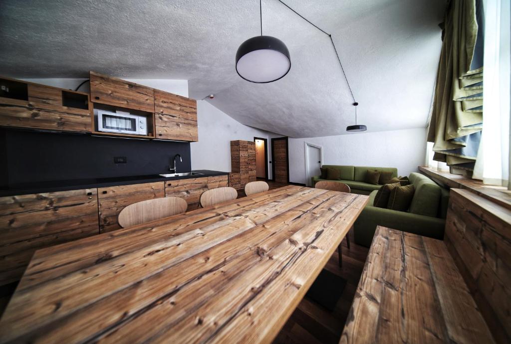 Kuchyň nebo kuchyňský kout v ubytování TH La Thuile - Planibel Residence
