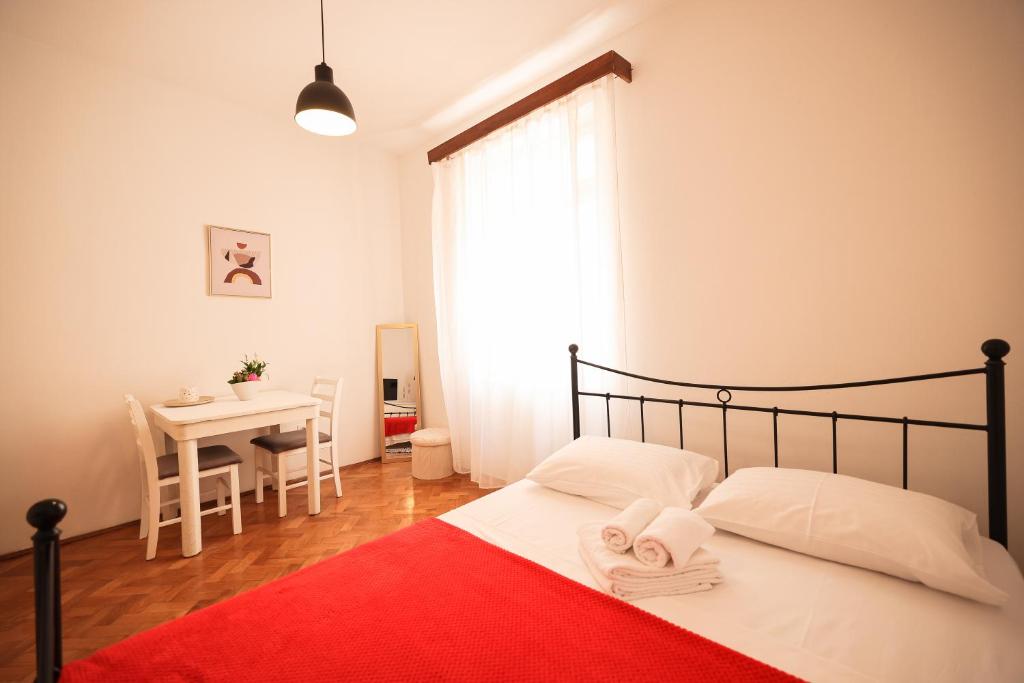 Fotografia z galérie ubytovania Cozy studio apartments in city centar Stošija v destinácii Zadar