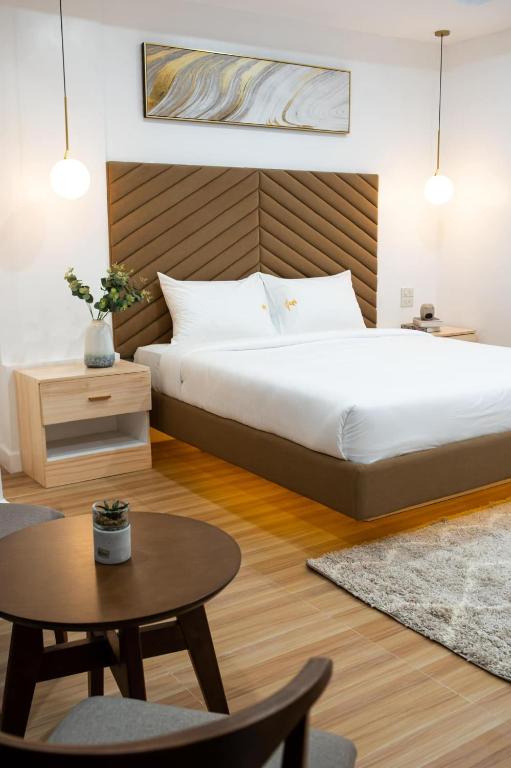The Glend Hotel Iloilo - Cuarto King