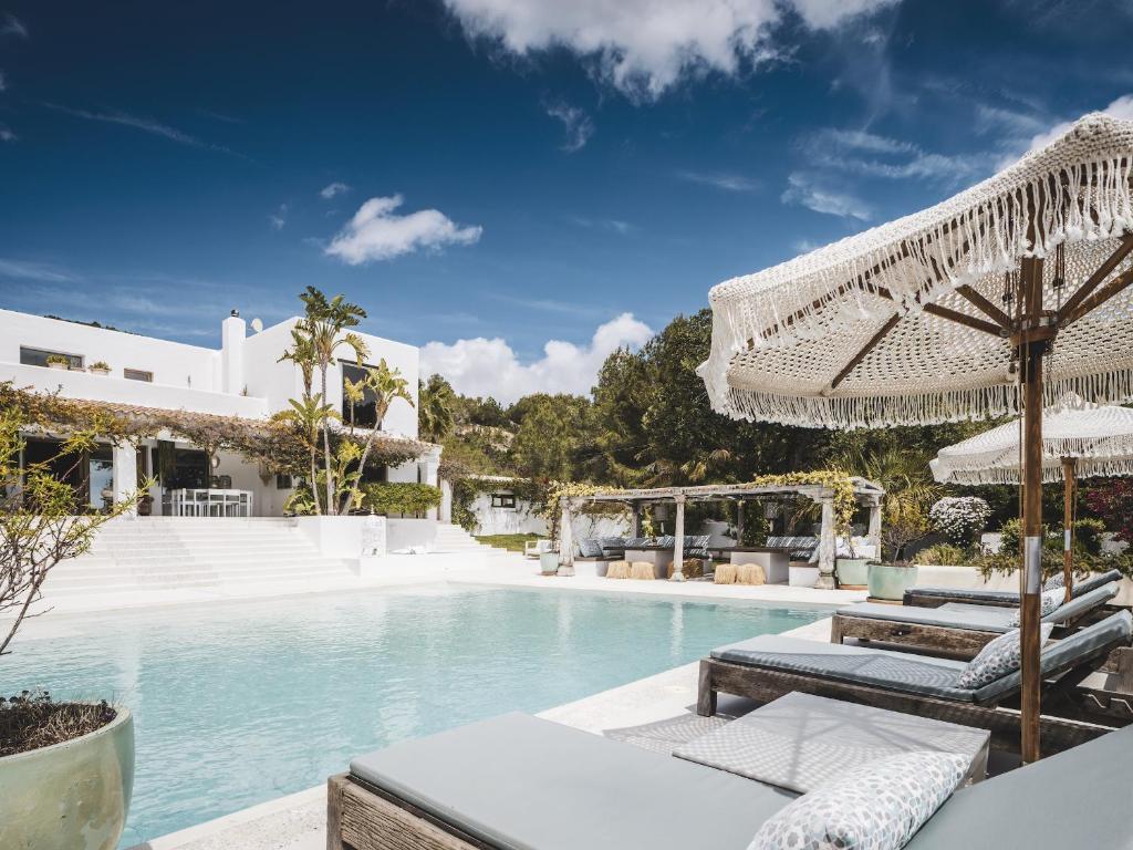 Impressive Ibiza Villa El Zafiro 6 Bedrooms Private Gym and ...