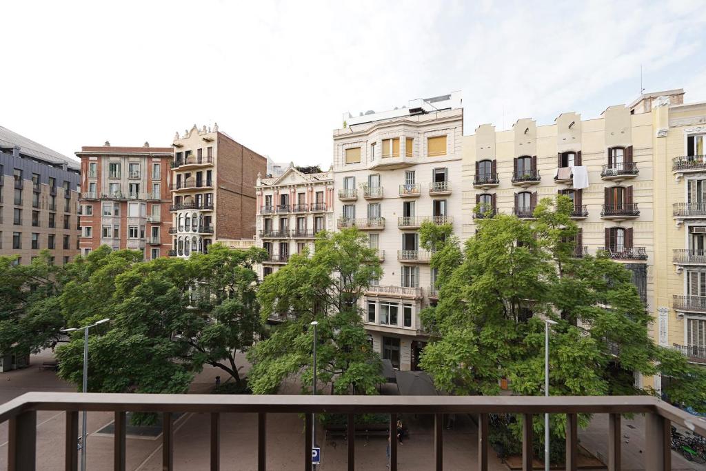 Numa Barcelona Brio - Small Room With Balcony