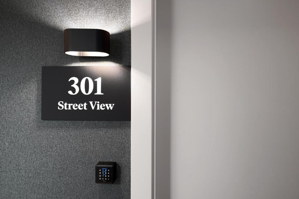 Numa Barcelona Brio - Resim 44