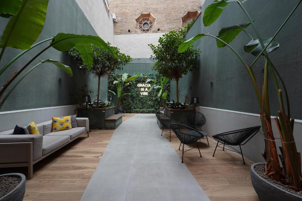 Numa Barcelona Brio - Resim 24