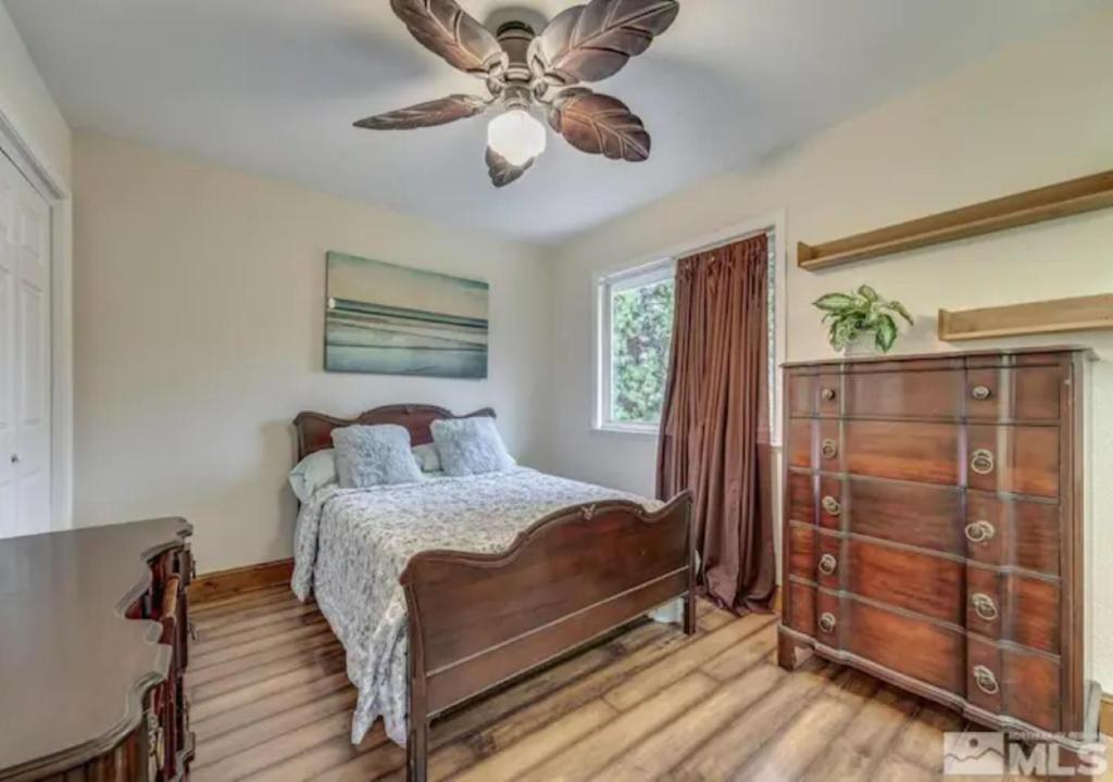 Perfect Getaway-5BD-Spacious-1HR Lake Tahoe