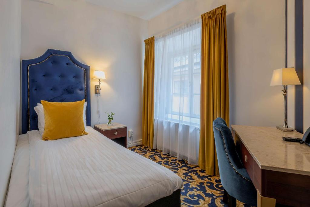 
Standard Single Room
