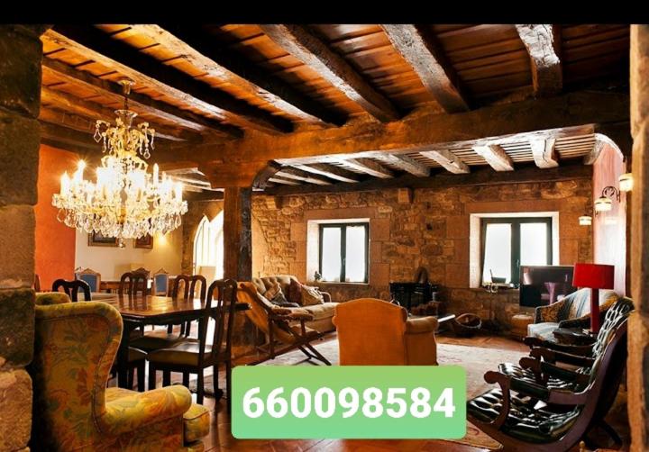 Casas y chalets La Casona de Barrio en Barrio, Cantabria