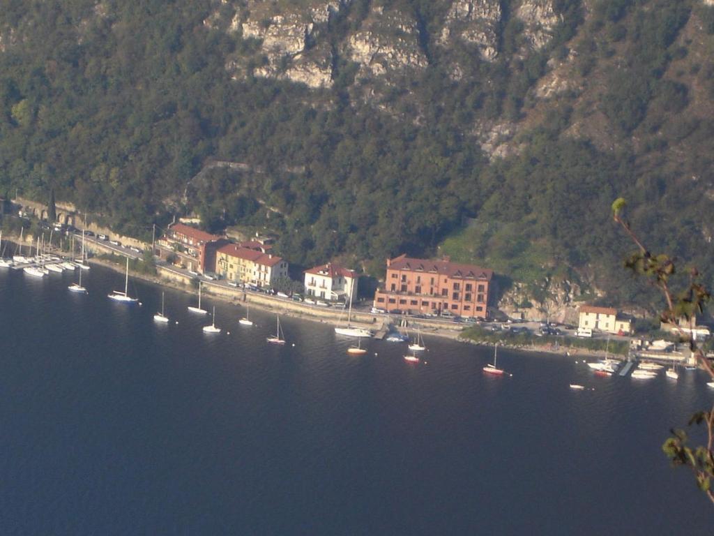 COZY LAKE COMO APARTMENTS