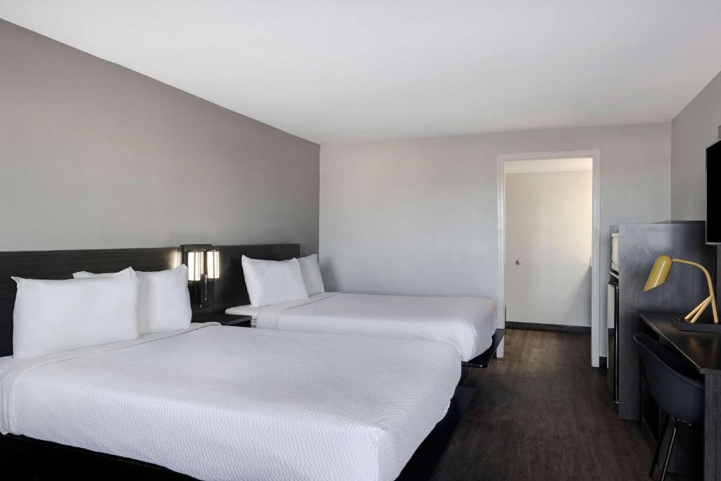 Motel 6 Bonne Terre, MO - Habitación Cuádruple Clásica - No Fumadores