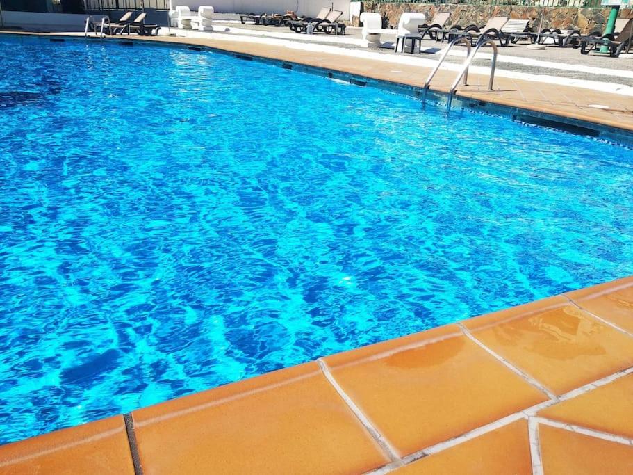 Bazén v ubytování Molinos holidays playa del inglés nebo v jeho okolí